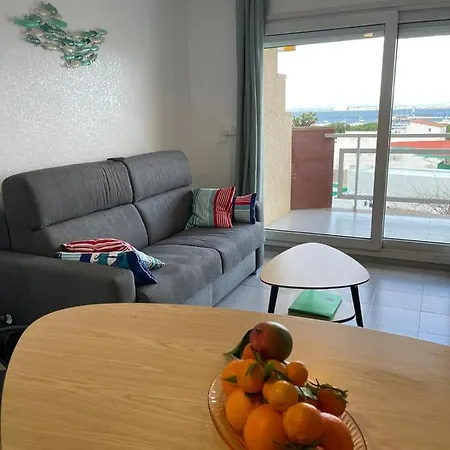 Rocmar Apartment